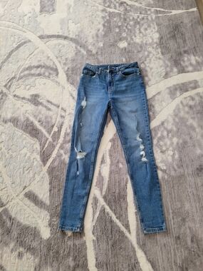 No Boundaries High Rise Blue Distressed Skinny Jeans Size 5